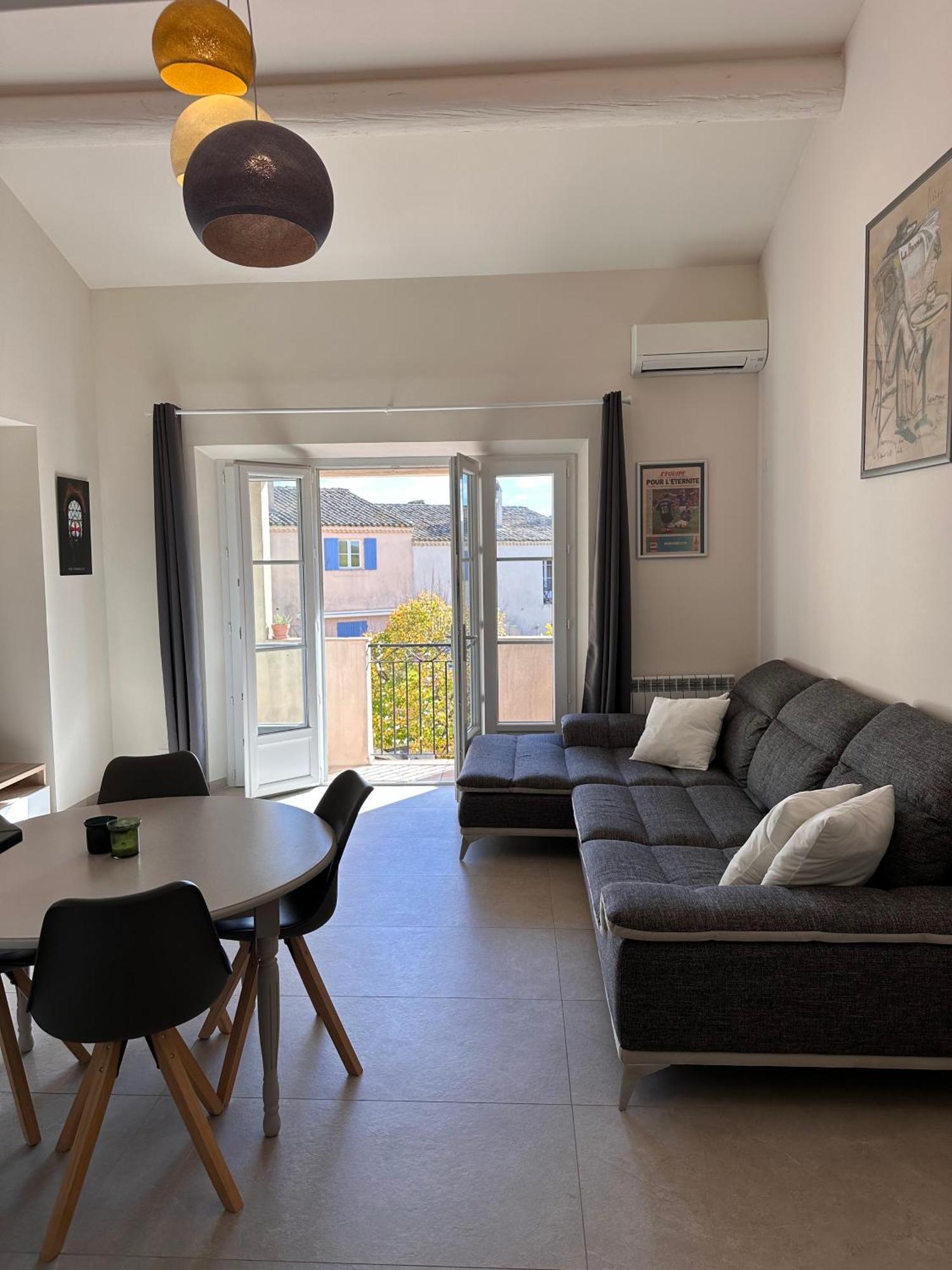 Appartement Clim & Piscine Sur Golf Pont-Royal Exteriér fotografie