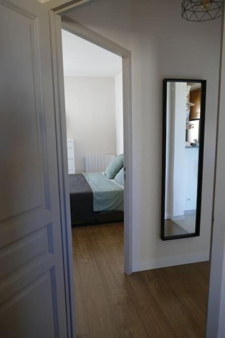 Appartement Clim & Piscine Sur Golf Pont-Royal Exteriér fotografie